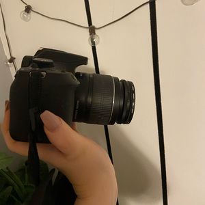 Canon eos 1300 camera